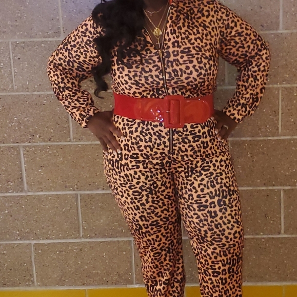 Jumpsuit - Picture 2 of 3